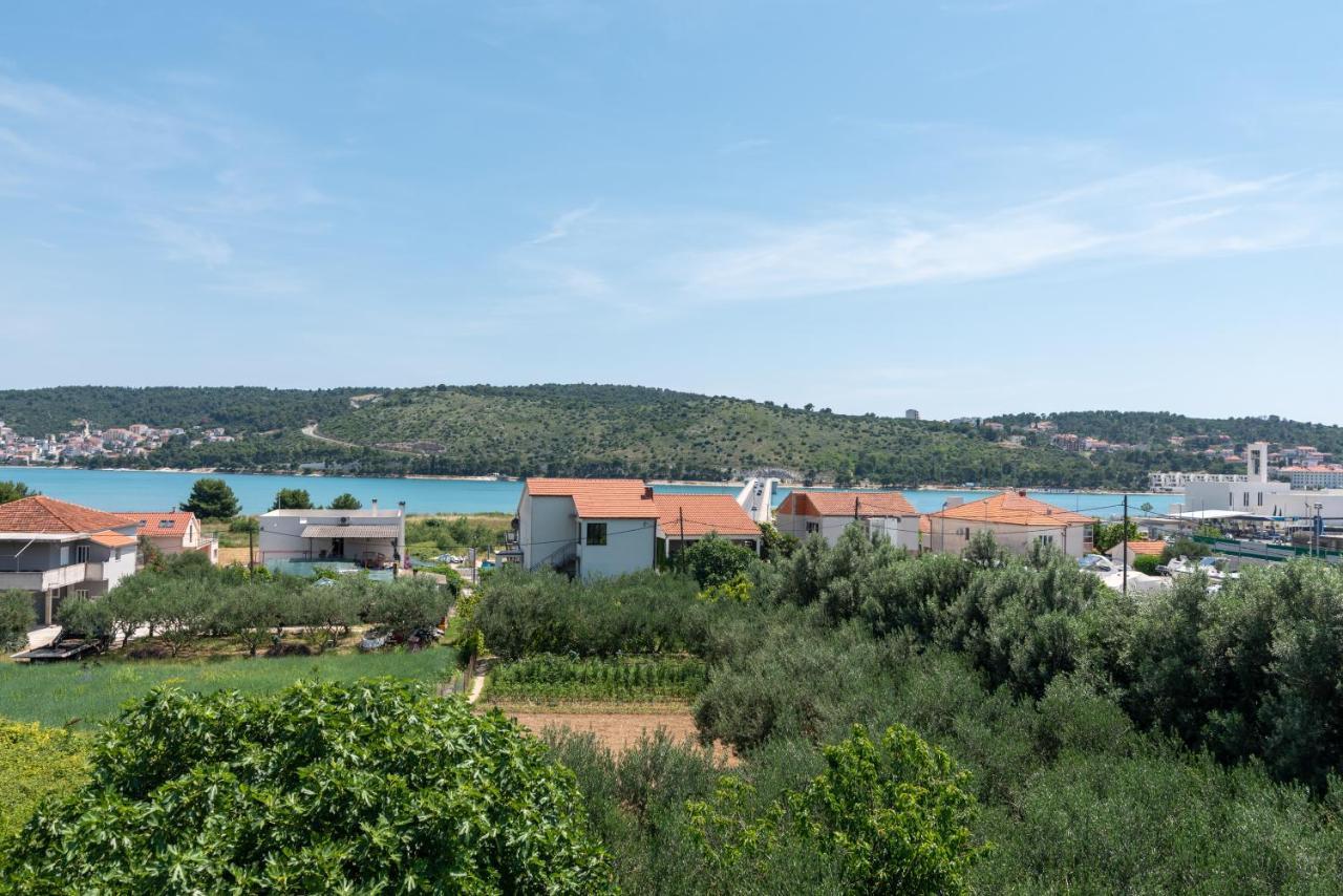 Olea Apartments Trogir Exteriör bild